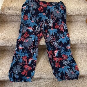 JJill Sarasa Floral Crop Pants Size Small 100% Rayon Elastic Waist 2 Side Pocket